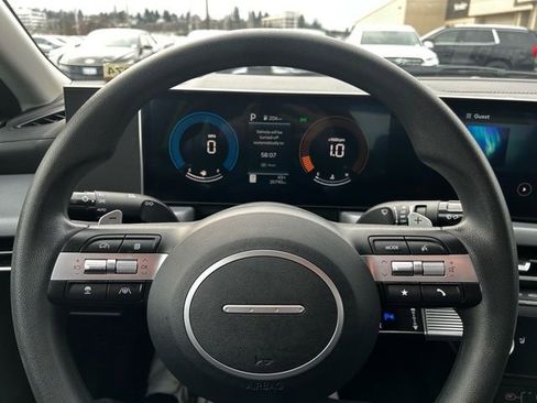 Certified 2025 Hyundai Sonata SEL image 18