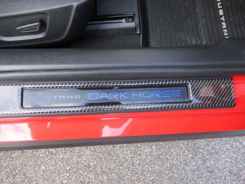 Used 2025 Ford Mustang Dark Horse image 20