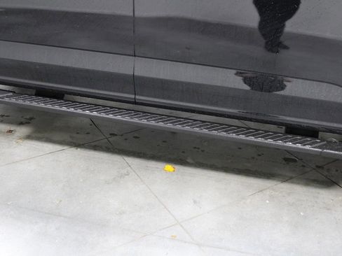 Used 2023 Ford F150 XLT w/ Equipment Group 302A High image 12