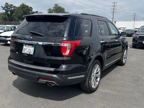 Used 2019 Ford Explorer Limited w/ Class III Trailer Tow Package FWD image 3