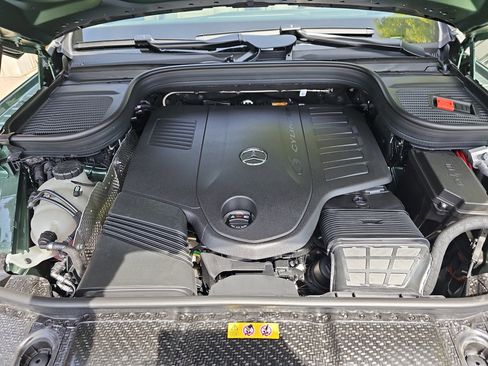 New 2026 Mercedes-Benz GLS 450 4MATIC image 33