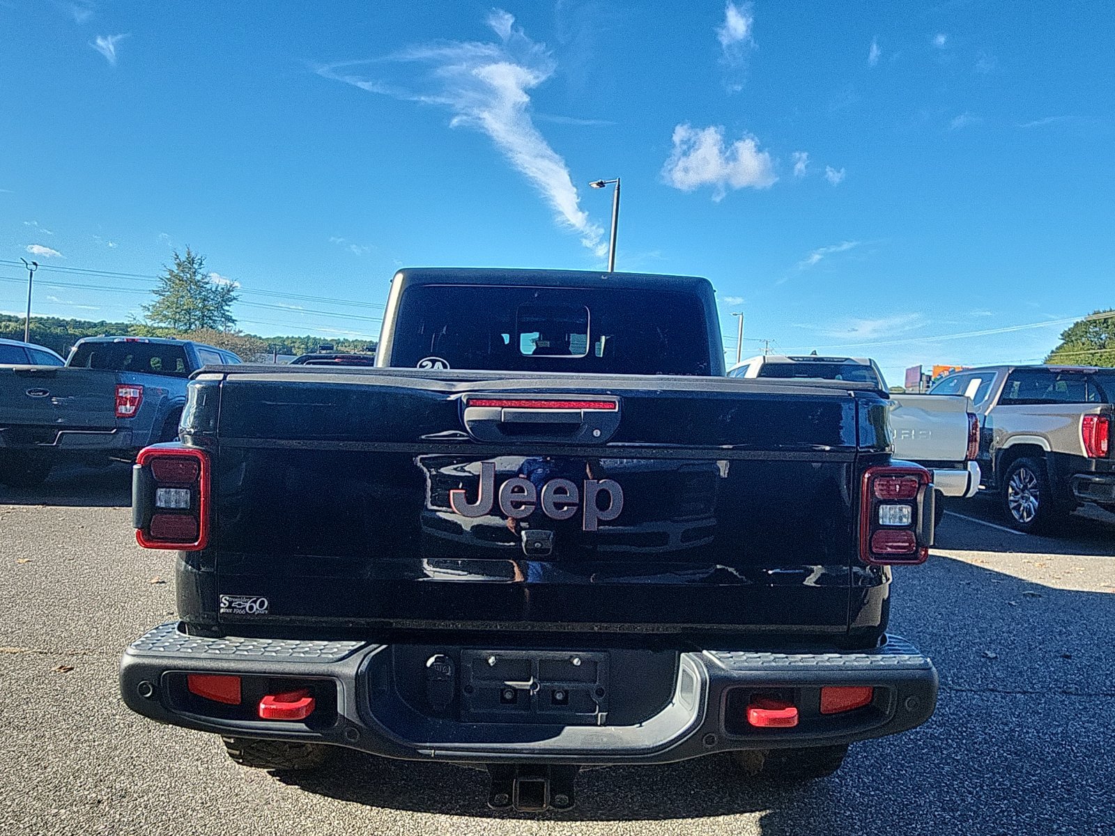 Used 2020 Jeep Gladiator Rubicon AWD/4WD image 4
