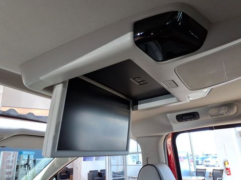 New 2026 Honda Odyssey Touring image 7