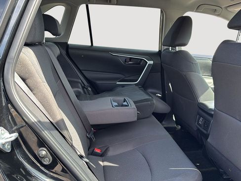 Used 2024 Toyota RAV4 LE image 19