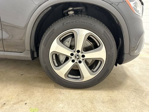 Used 2020 Mercedes-Benz GLC 300 4MATIC image 13