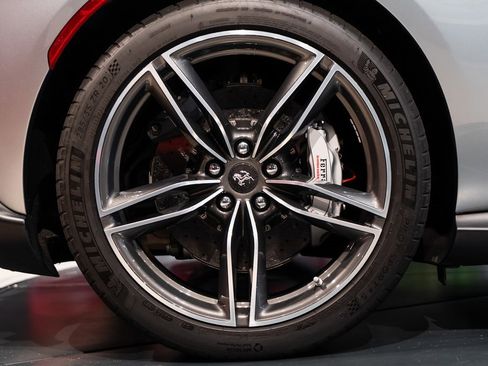 Used 2021 Ferrari Roma image 15