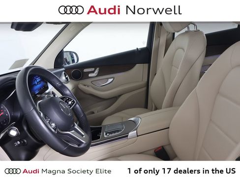 Used 2022 Mercedes-Benz GLC 300 4MATIC image 17