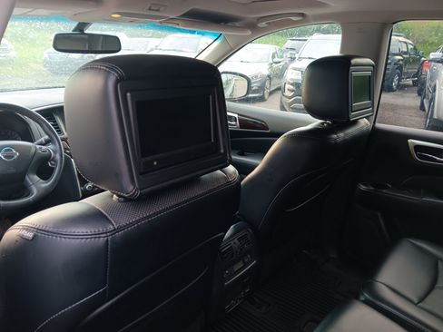 Used 2014 Nissan Pathfinder Platinum w/ Platinum Premium Package AWD/4WD image 13