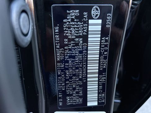 New 2026 Toyota Camry SE image 28