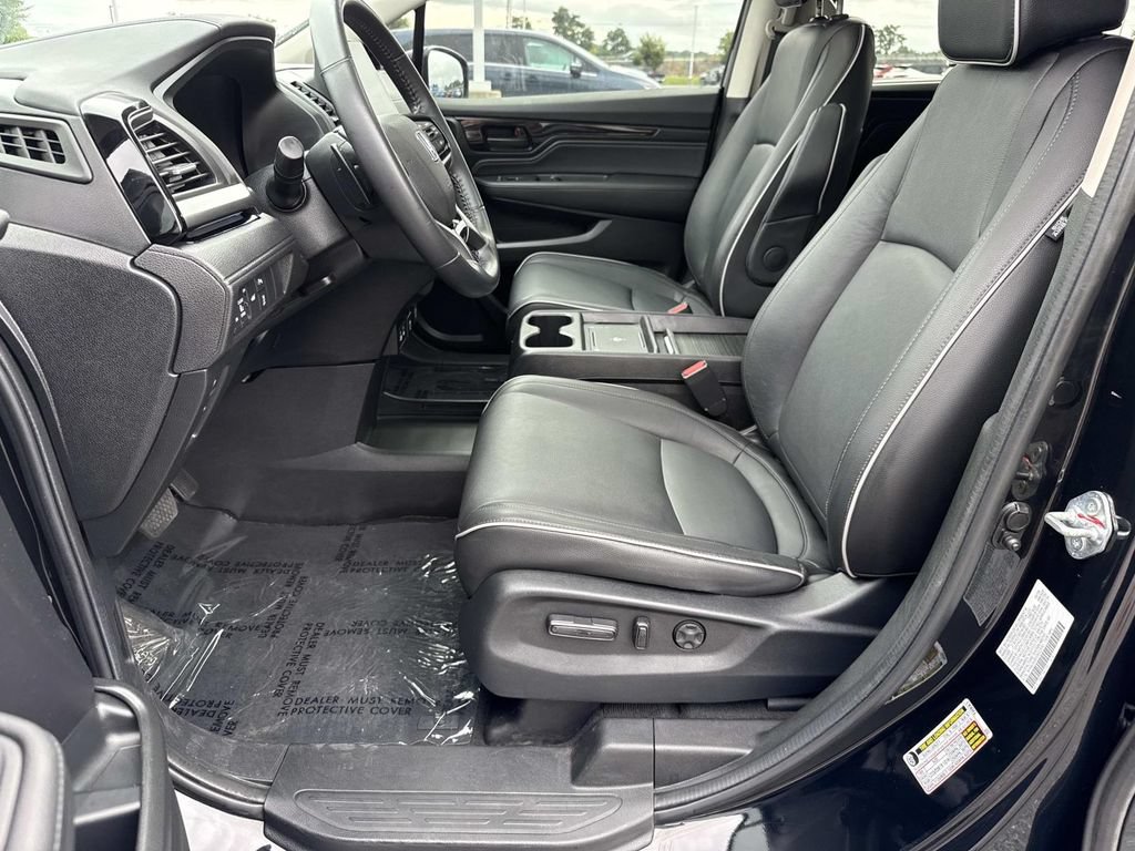 Used 2025 Honda Odyssey Touring image 24