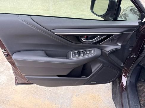 Used 2025 Subaru Outback Touring XT w/ Tech Package 3 image 11