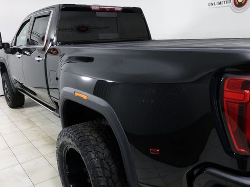 Used 2022 GMC Sierra 3500 Denali image 45