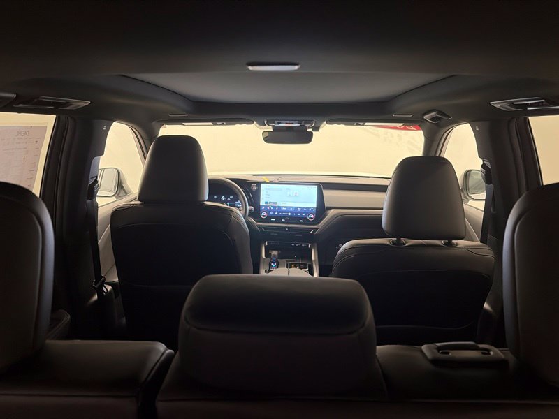 Used 2025 Lexus TX 350 AWD w/ Technology Package image 13