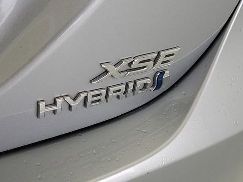 Used 2023 Toyota Camry XSE w/ Cold Weather Package FWD image 9