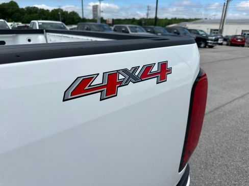 Used 2020 Chevrolet Colorado LT AWD/4WD image 6