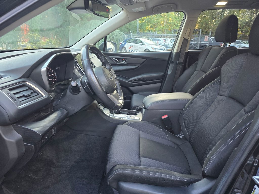 Certified 2023 Subaru Ascent Premium w/ Convenience Package AWD/4WD image 8