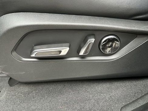 Used 2023 Acura MDX SH-AWD w/ Technology Package image 12