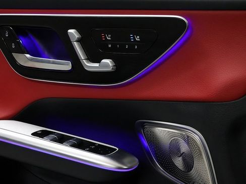 Certified 2026 Mercedes-Benz GLC 43 AMG 4MATIC Coupe image 25