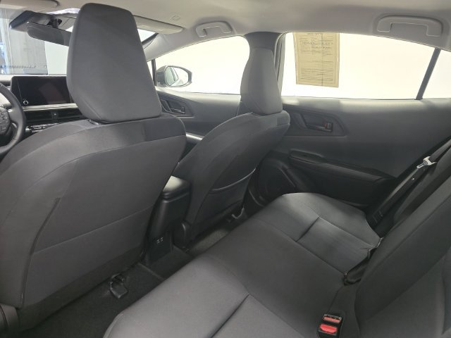 Used 2025 Toyota Prius LE FWD image 26