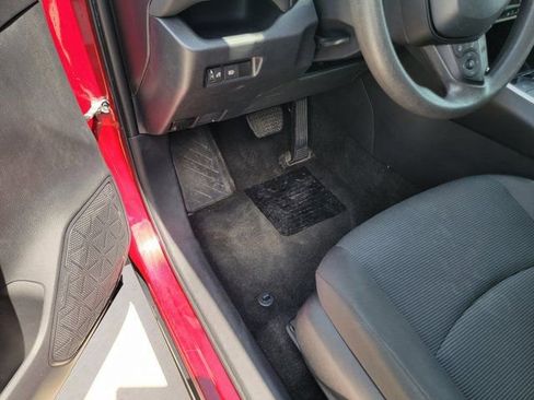 Used 2024 Toyota RAV4 LE AWD/4WD image 14