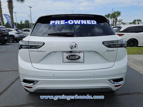 Used 2023 Buick Envision Avenir FWD image 4