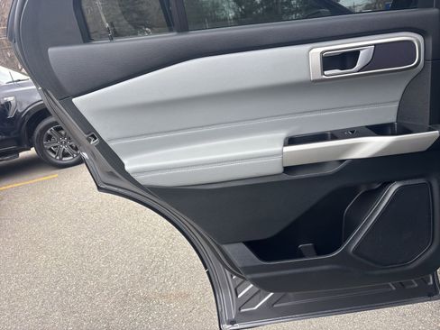 Certified 2023 Ford Explorer XLT w/ Equipment Group 202A AWD/4WD image 46