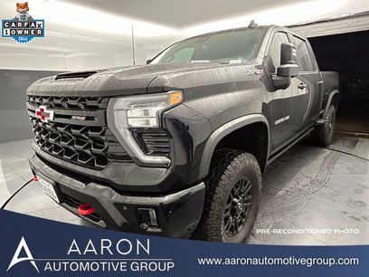 Used 2025 Chevrolet Silverado 2500 ZR2 w/ Technology Package