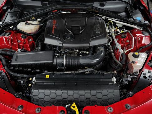 Used 2017 Alfa Romeo Giulia Ti image 48