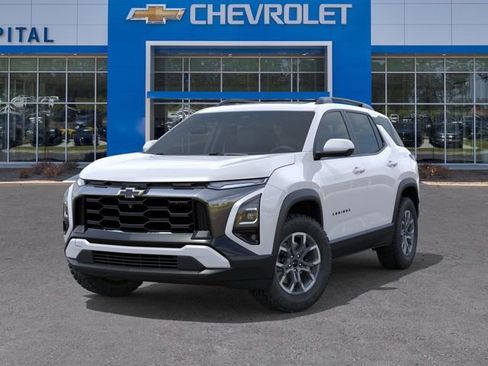 New 2026 Chevrolet Equinox ACTIV w/ Convenience Package III FWD image 6