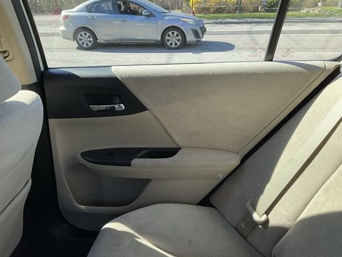 Used 2013 Honda Accord LX image 16