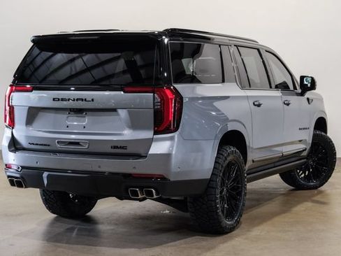 Used 2026 GMC Yukon XL Denali Ultimate AWD/4WD image 5