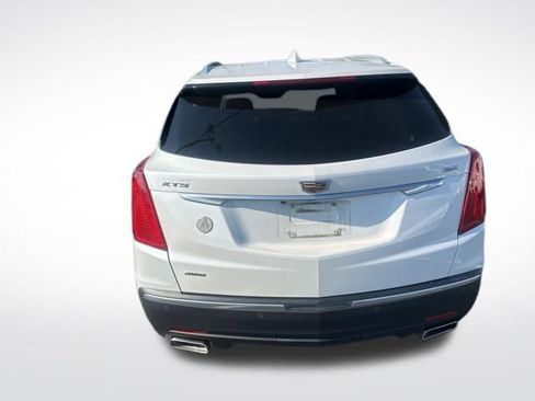 Used 2019 Cadillac XT5 Premium Luxury AWD/4WD image 7