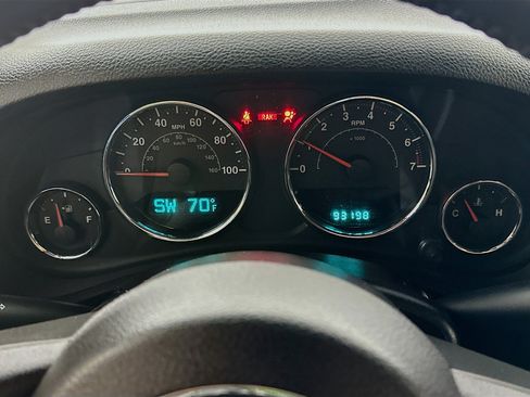 Used 2013 Jeep Wrangler Unlimited Sport AWD/4WD image 17