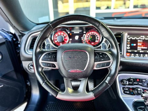 Used 2020 Dodge Challenger SRT Hellcat image 14