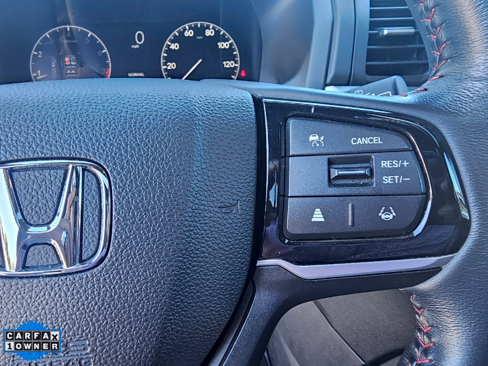 Used 2025 Honda Odyssey Sport-L image 18