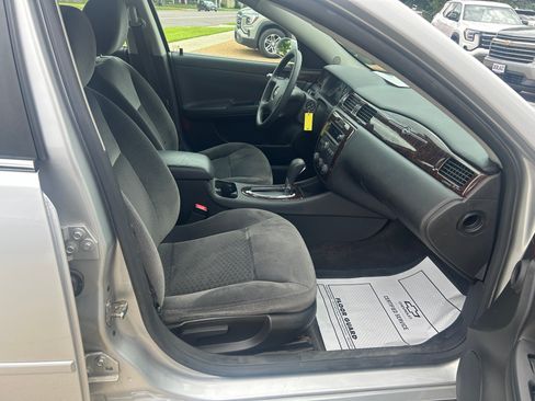 Used 2016 Chevrolet Impala Limited LS FWD image 26