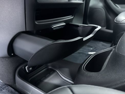 New 2026 Chrysler Voyager LX image 29