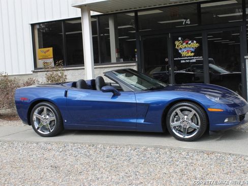 Used 2007 Chevrolet Corvette Convertible w/ Preferred Equipment Group image 15