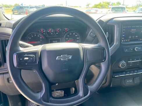 Used 2021 Chevrolet Silverado 1500 Custom Trail Boss w/ LPO, Dark Essentials Package AWD/4WD image 15