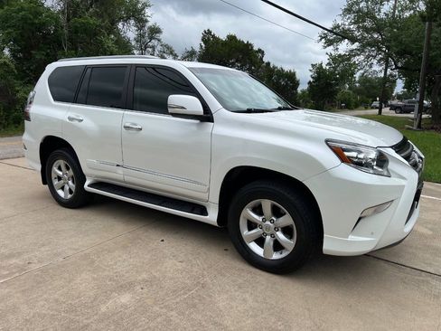 Used 2018 Lexus GX 460 w/ Navigation Package AWD/4WD image 17