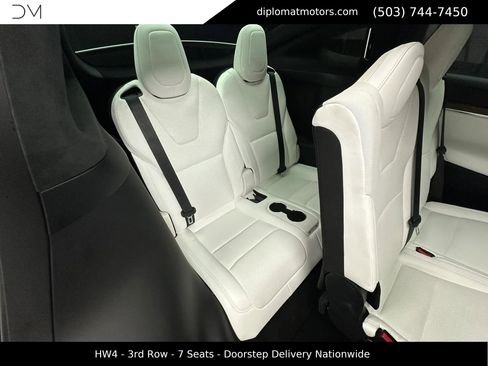 Used 2023 Tesla Model X image 21