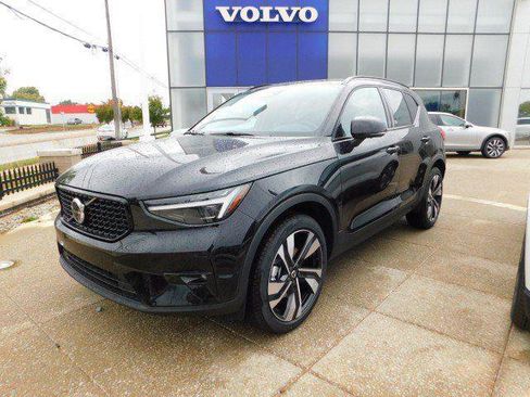 New 2026 Volvo XC40 B5 Ultra w/ Climate Package AWD/4WD image 1