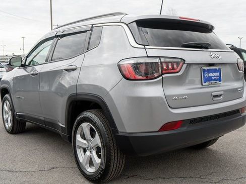 Used 2021 Jeep Compass Latitude w/ Convenience Group AWD/4WD image 8