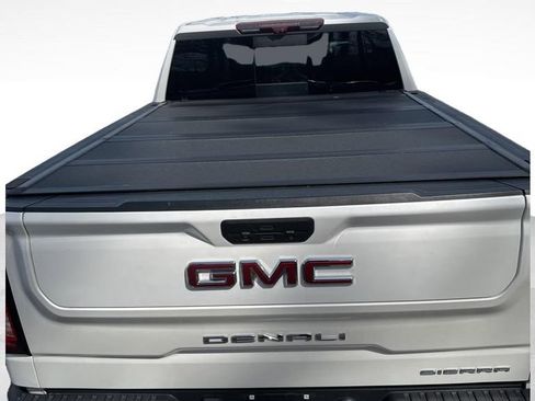 Used 2021 GMC Sierra 1500 Denali w/ Denali Ultimate Package image 13