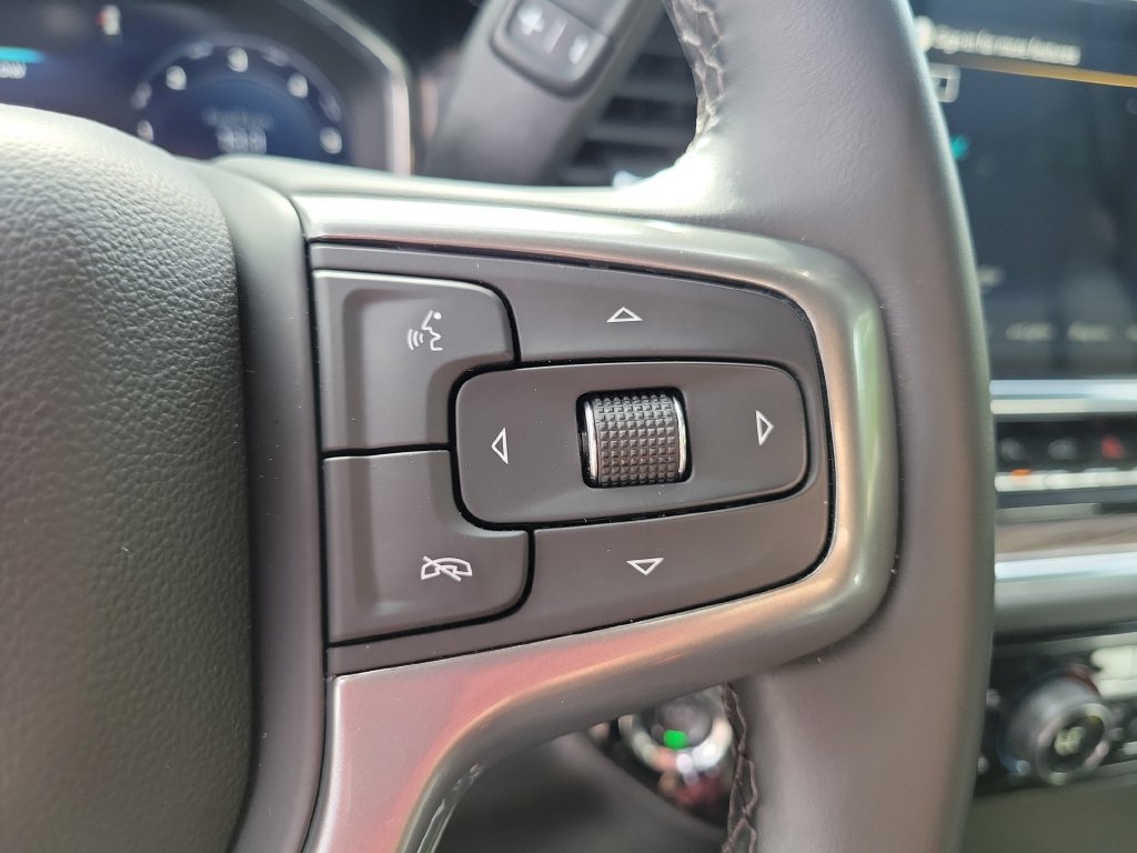 Used 2026 Chevrolet Silverado 1500 RST AWD/4WD image 25