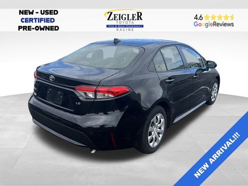 Used 2021 Toyota Corolla LE w/ Carpet Mat Package (TMS) FWD image 3