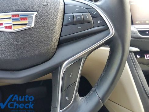 Used 2017 Cadillac XT5 Luxury w/ Driver Awareness Package FWD image 23