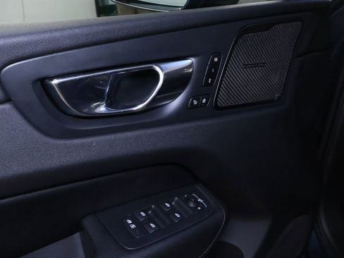 Used 2019 Volvo XC60 T8 Inscription w/ Advanced Package image 14