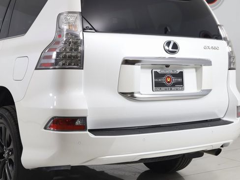 Used 2022 Lexus GX 460 Premium image 25