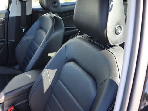 Used 2021 Volkswagen Jetta SEL FWD image 24